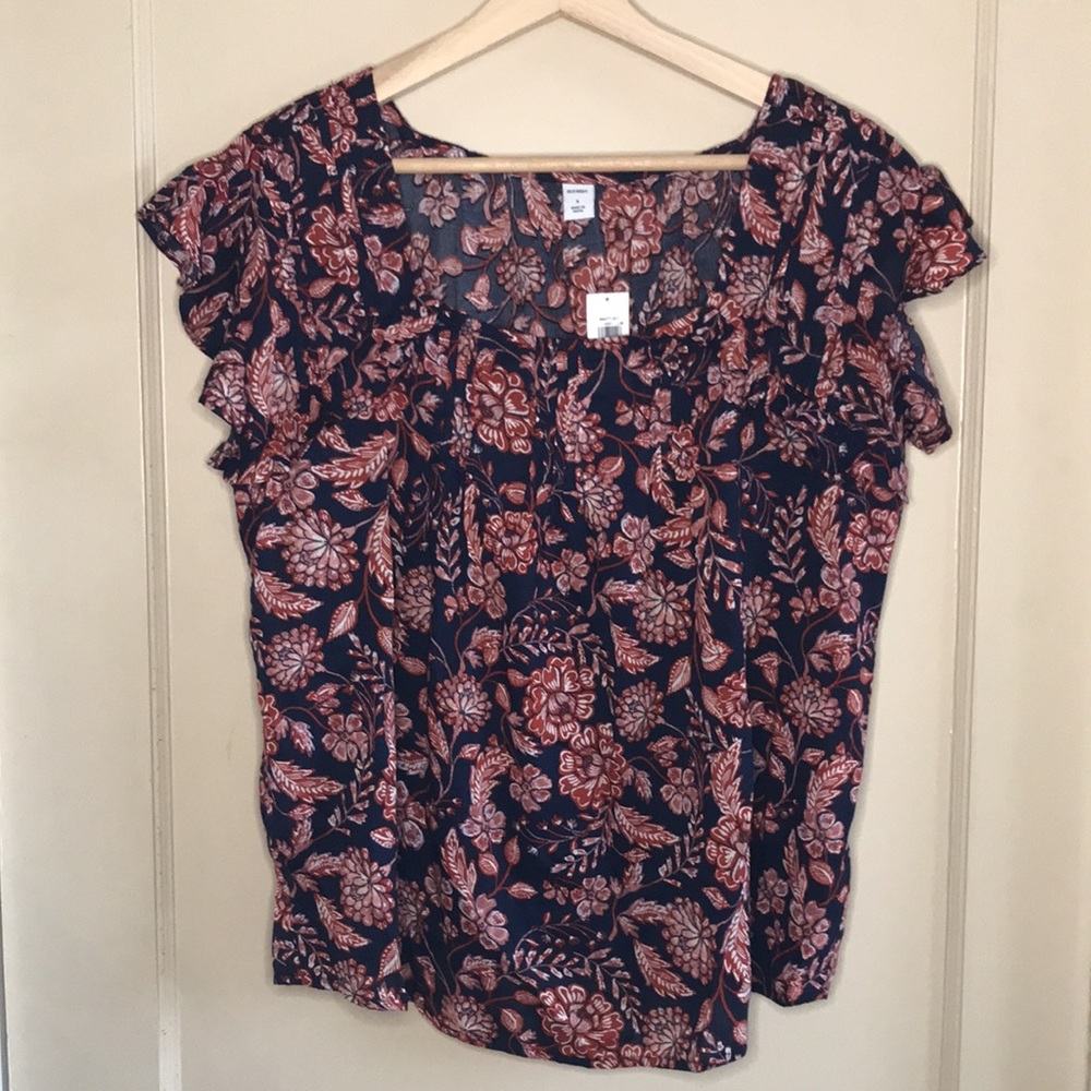 NWT Old Navy floral ruffle cap sleeve top